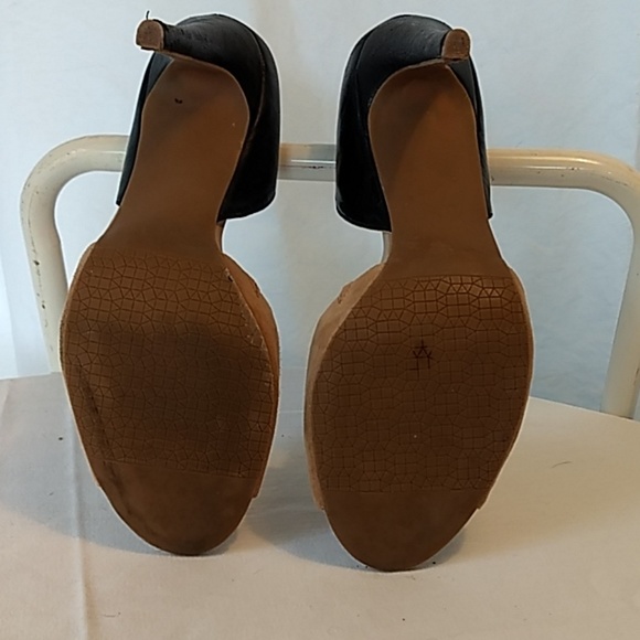 Levity Annik open toe pump - Picture 4 of 8